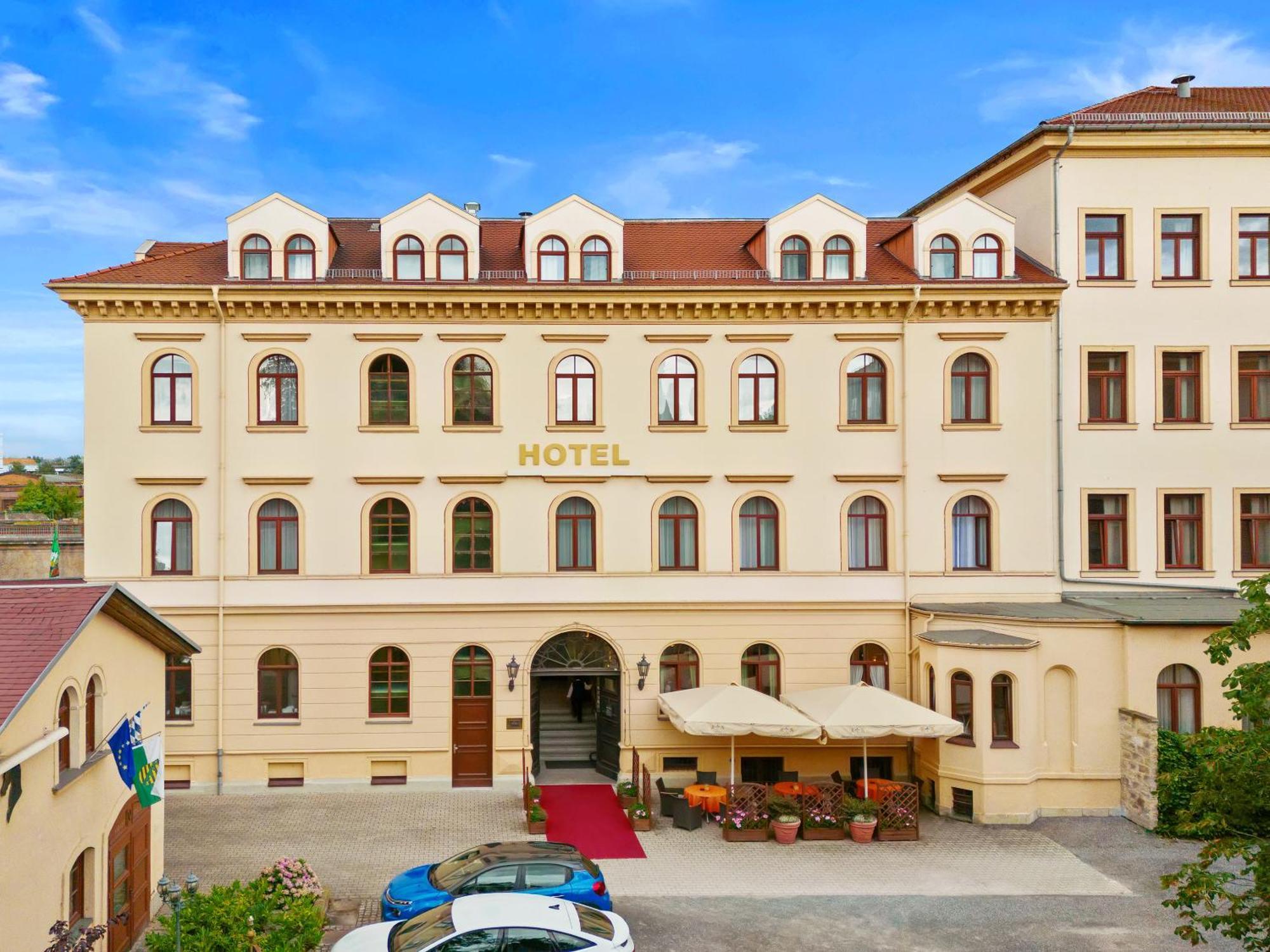Hotel Bayerischer Hof Dresden Bagian luar foto